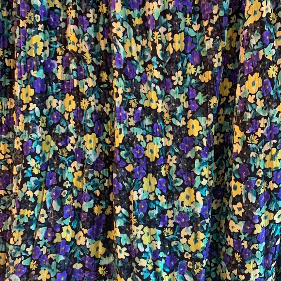 Pleated Floral Mini Dress from Zara NWT - Picture 4 of 6